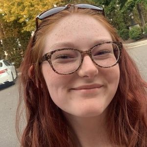 Meet your Posher, Catherine